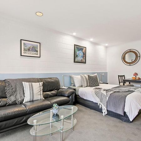 Sandbar Boutique Motel Lakes Entrance Extérieur photo