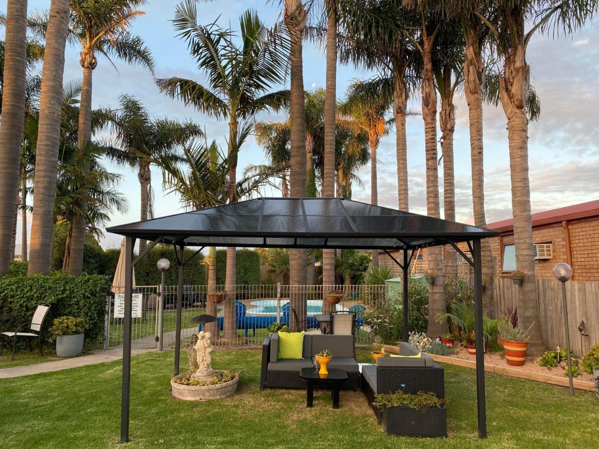 Sandbar Boutique Motel Lakes Entrance Extérieur photo