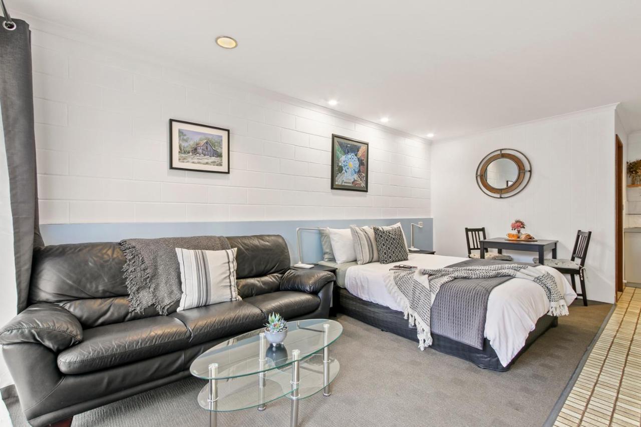 Sandbar Boutique Motel Lakes Entrance Extérieur photo