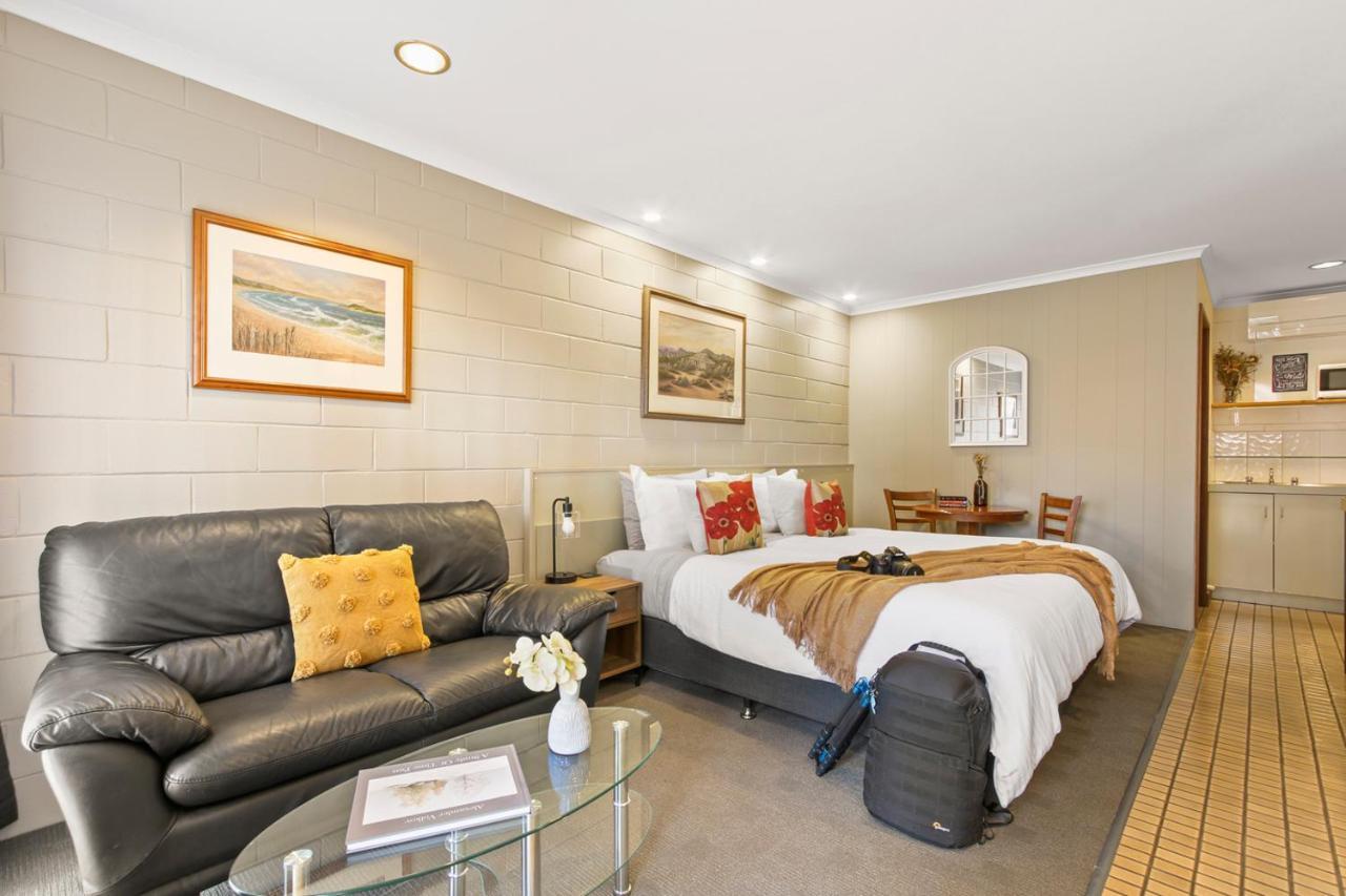 Sandbar Boutique Motel Lakes Entrance Extérieur photo