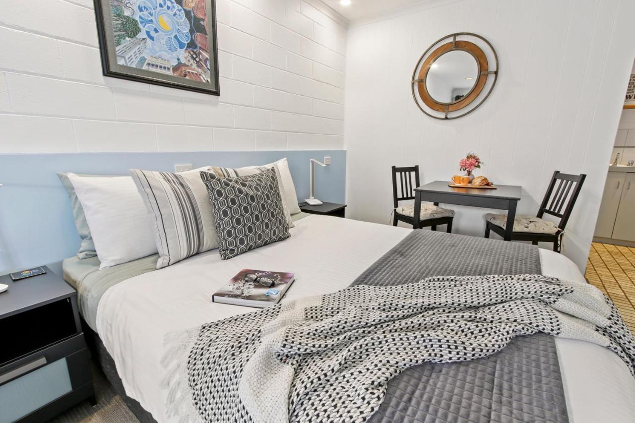 Sandbar Boutique Motel Lakes Entrance Extérieur photo